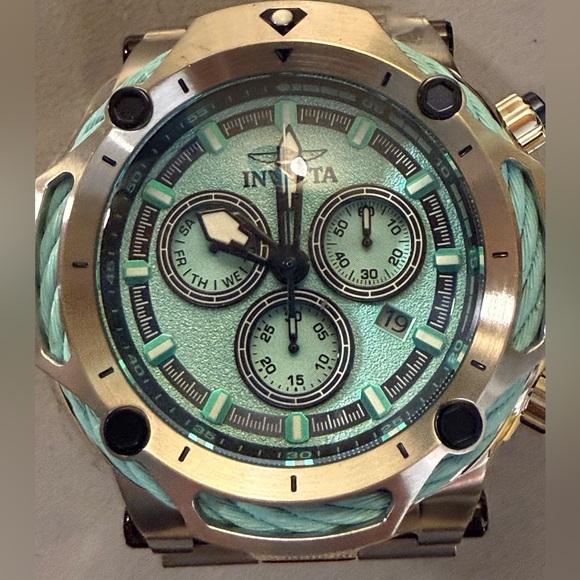 Invicta Bolt Men’s Watch
Model 42196 - Picture 3 of 11